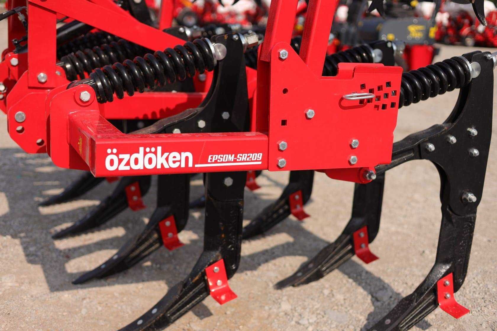 Ozdoken kultywator bezorkowy Epsom SR 209 - od ręki