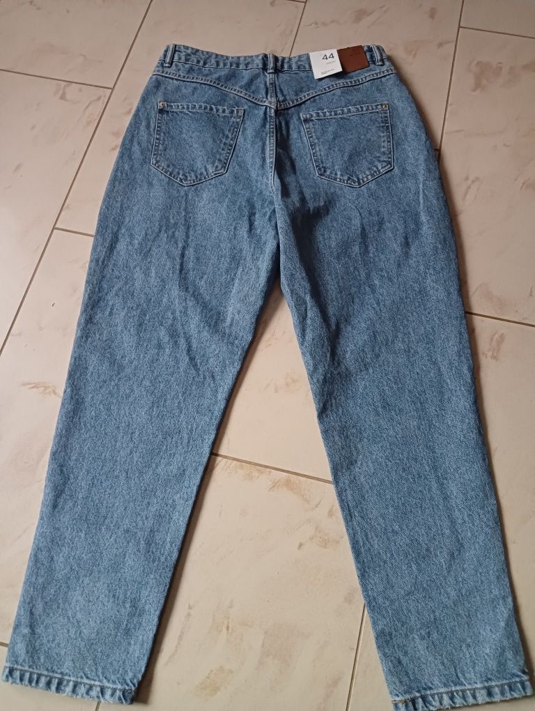 Spodnie jeans Reserved r.44