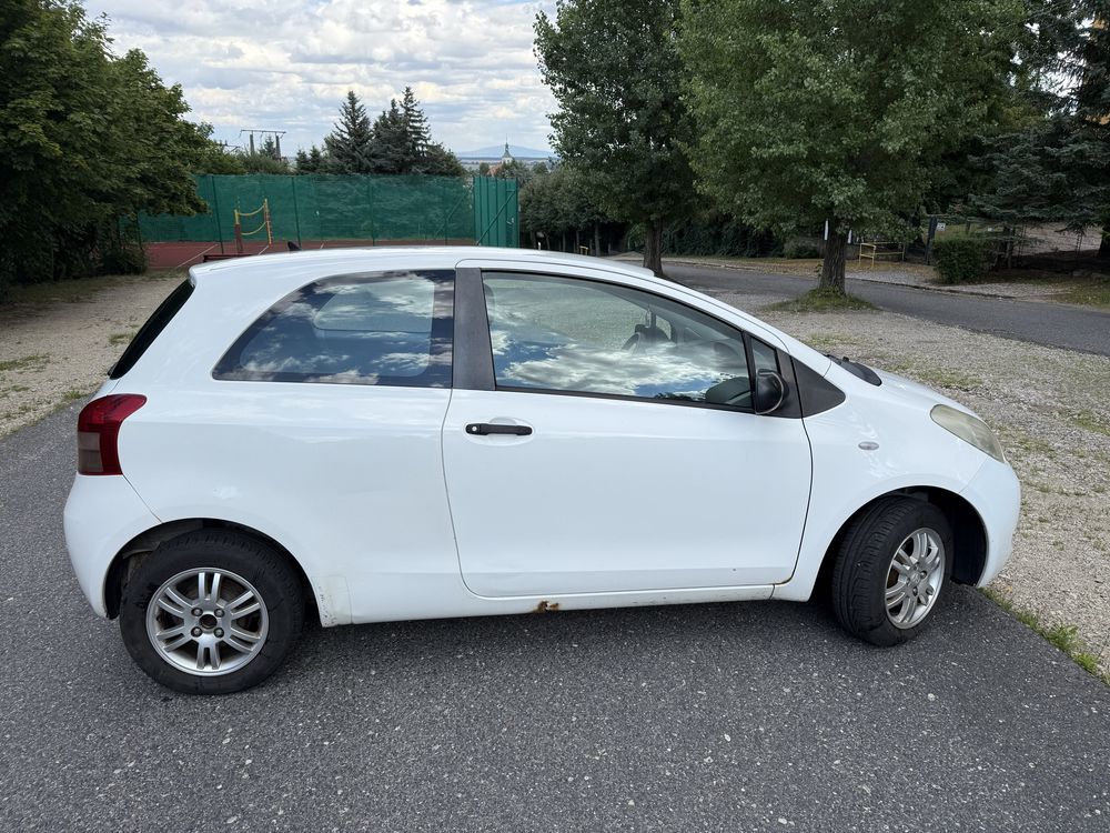 Toyota yaris 1.0