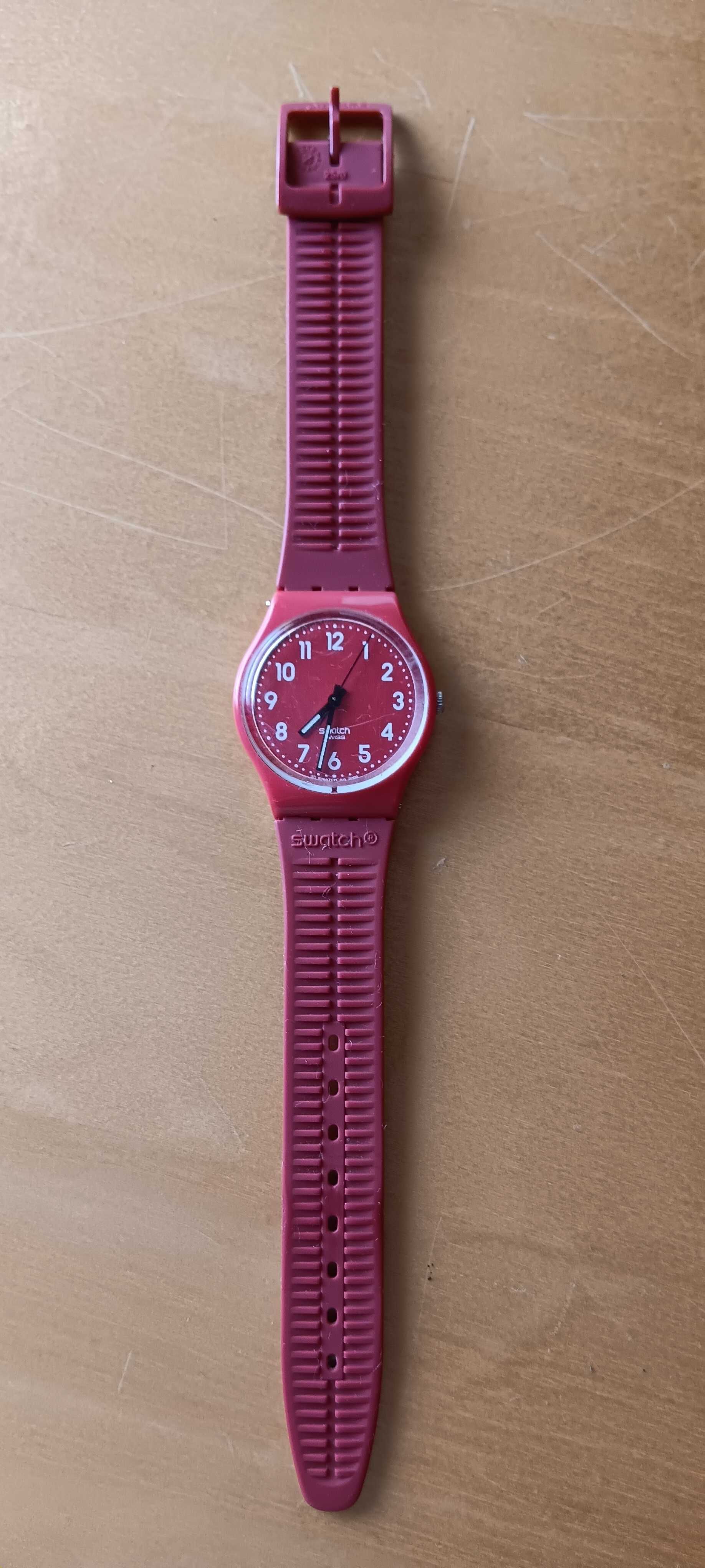 Relógio Swatch vermelho