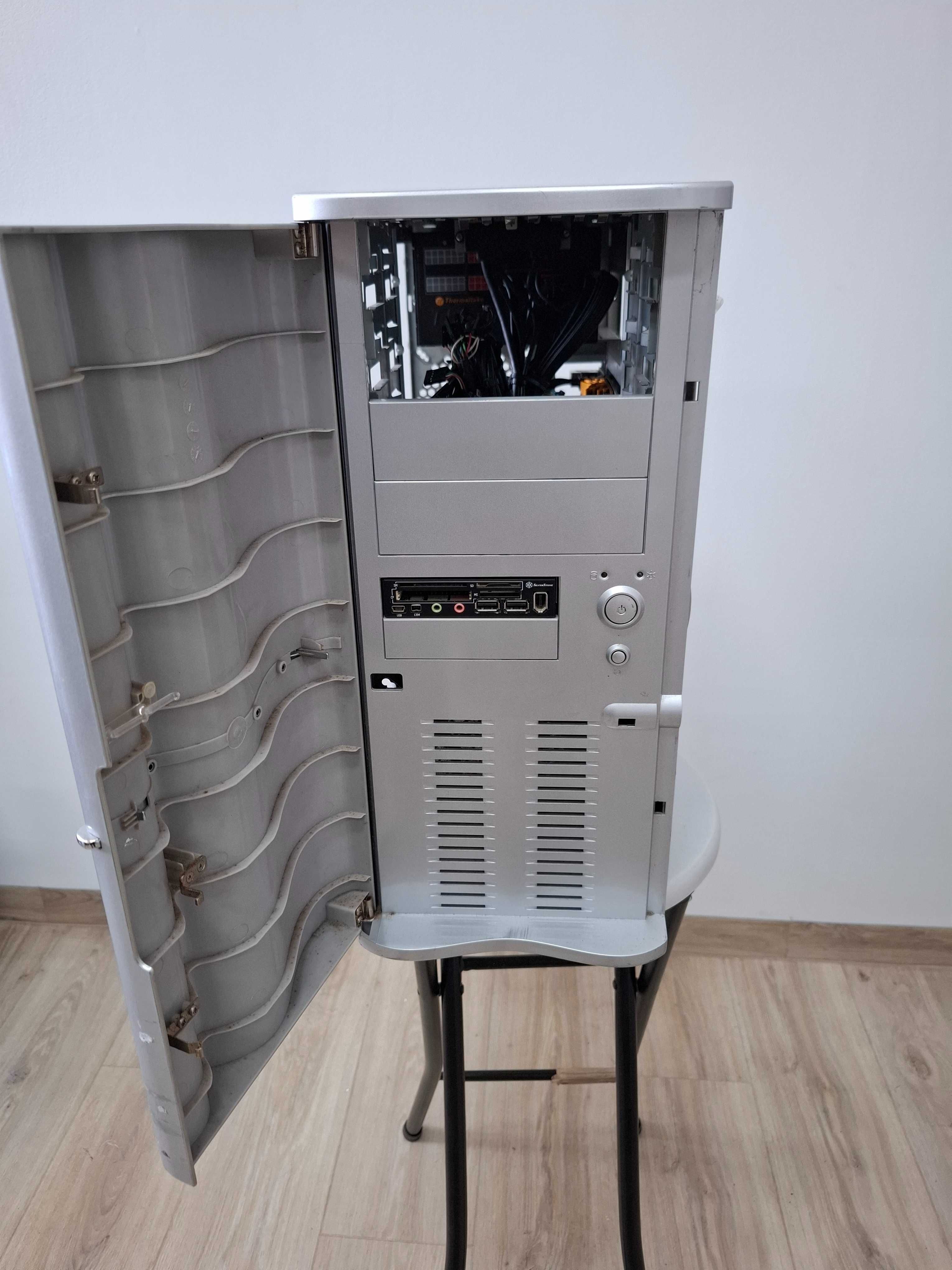 Komputer Retro Win XP 7 , Core2Quad HD4850 4GB RAM Asus Thermaltake