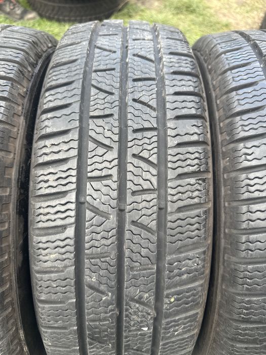 Opony 195/60/16 c 99/97 t Pirelli carier winter (1016c/83)
