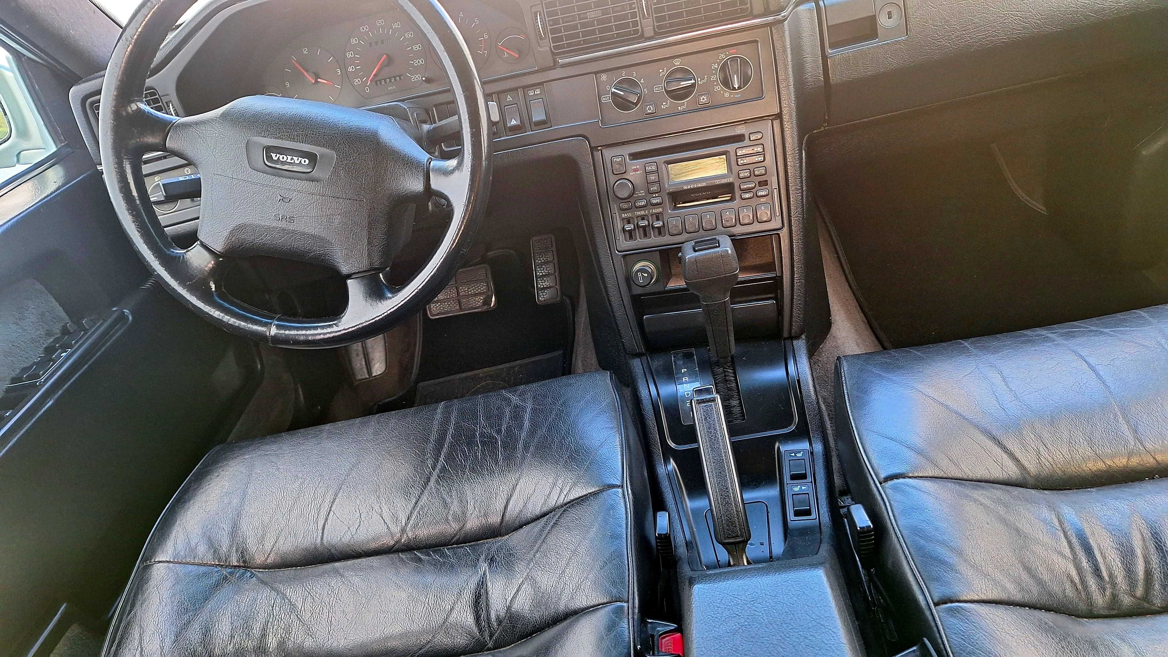 Volvo 760 2.8 V6 Auto. Nacional