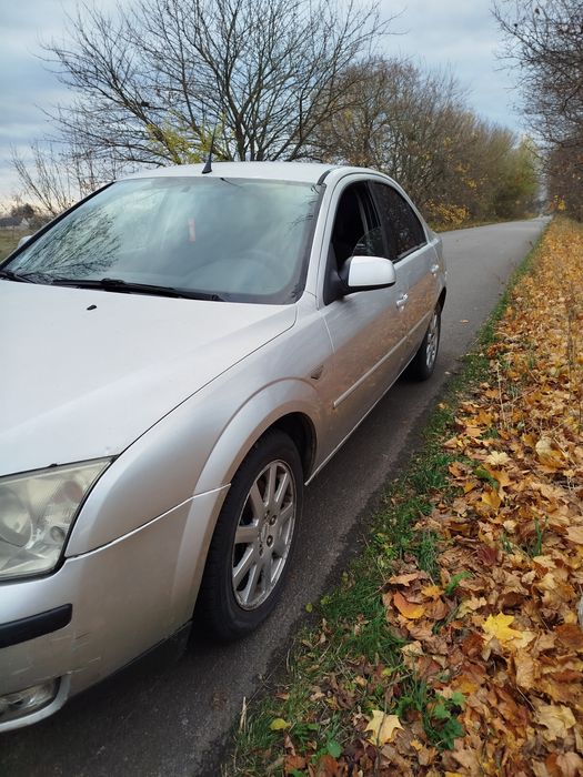 Ford Mondeo 2.0 бензин 2003р.