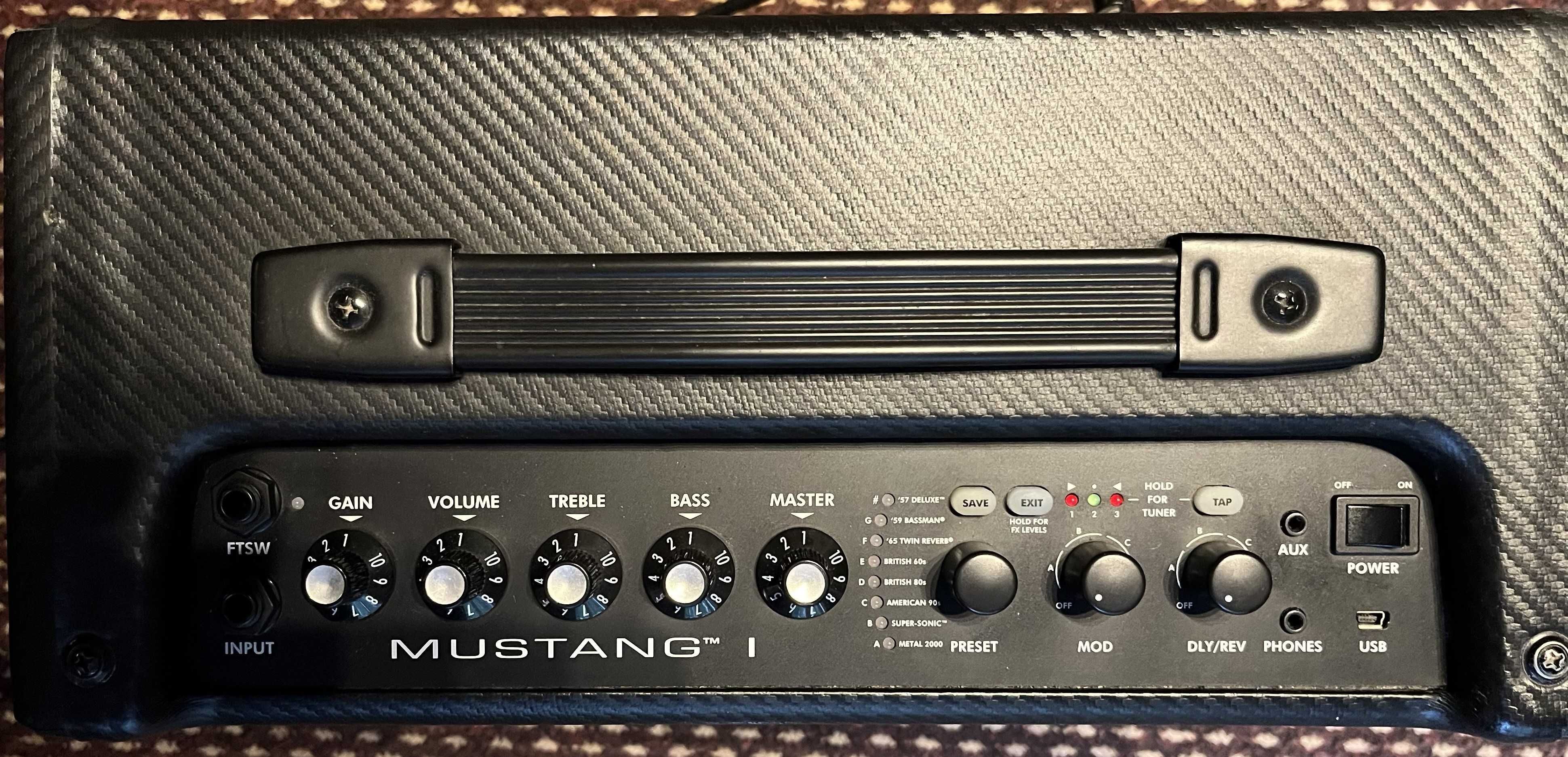 Fender Mustang I v.1