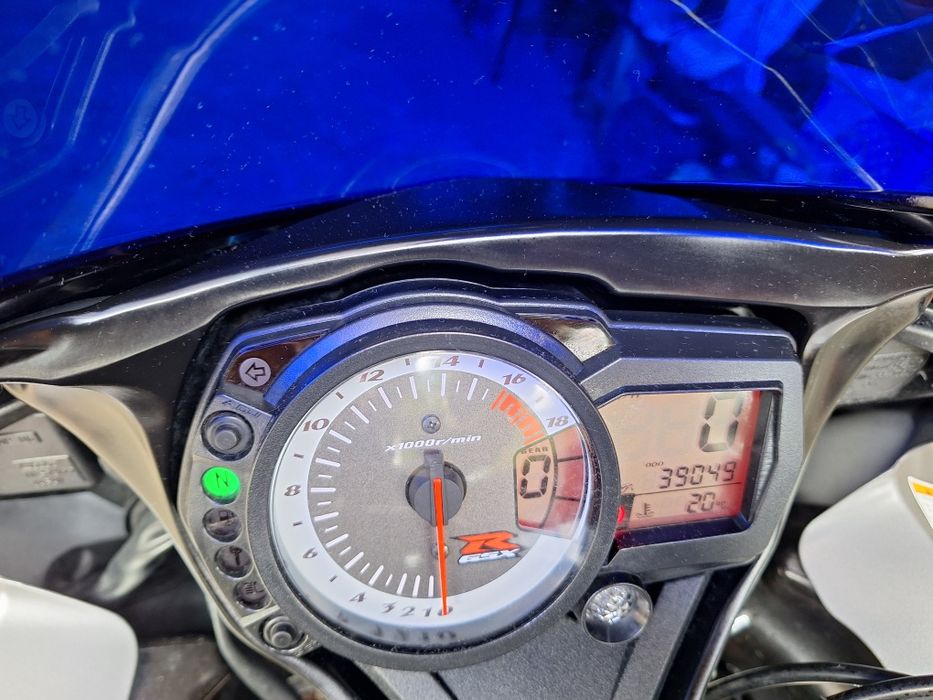 Suzuki GSXR 600 K9  IXIL  stan BDB