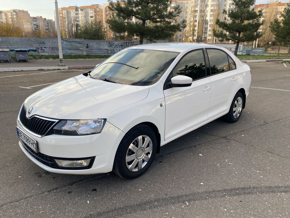 Продам Шкоду Рапид