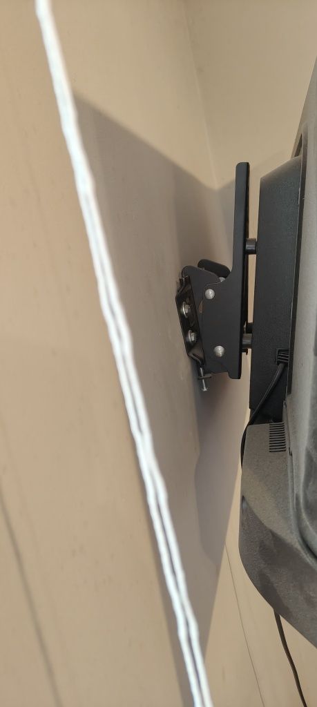 Telewizor 32 całe Smart TV
