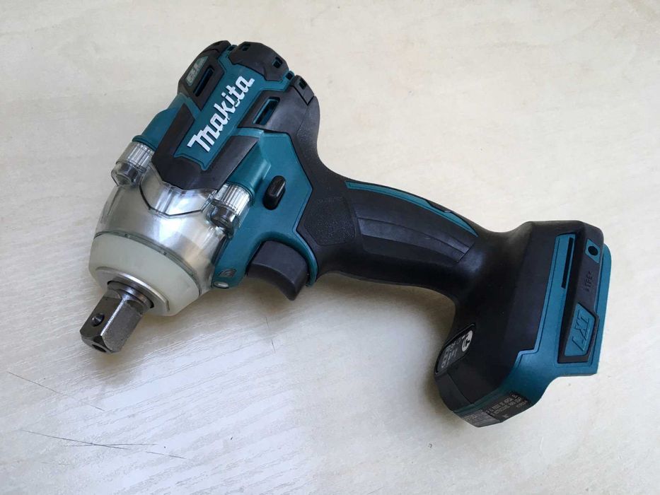 Оригинал Makita XWT11 18V Мощный Бесщеточный гайковерт 285/400 Нм LXT