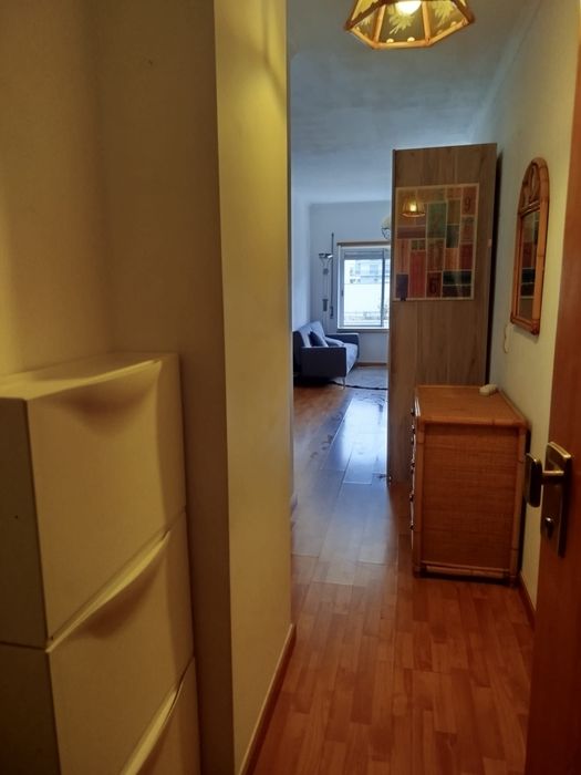 T0 em Telheiras pronto habitar com garagem