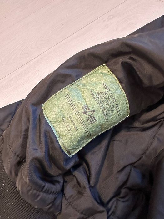 Бомбер Alfa industries чорний зимінй