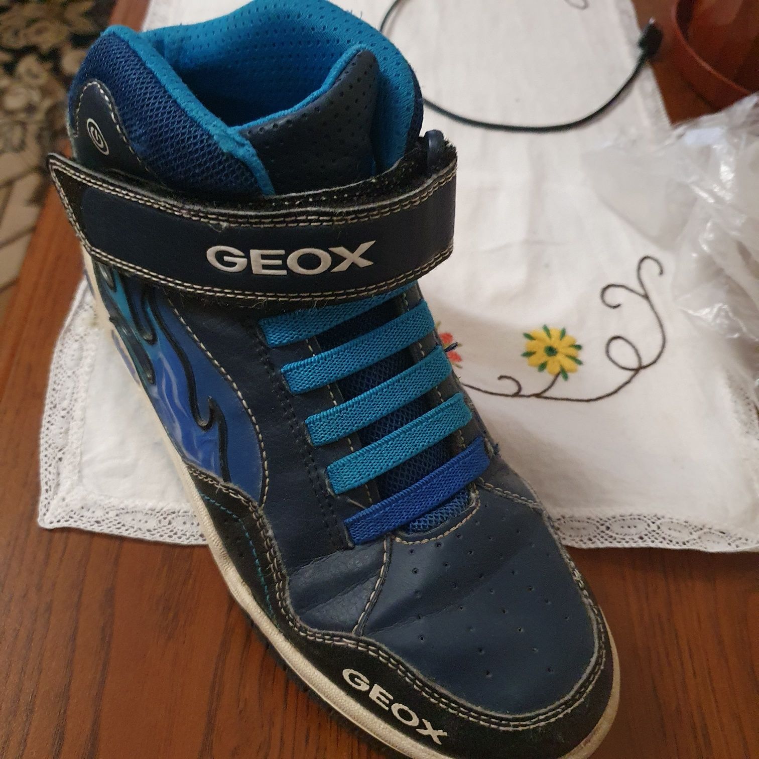 Ботинки известной фирмы Geox
