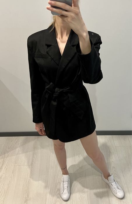 Піджак-сукня чорний довгий