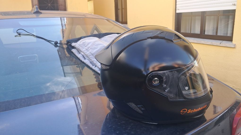 Capacete schuberth SR1