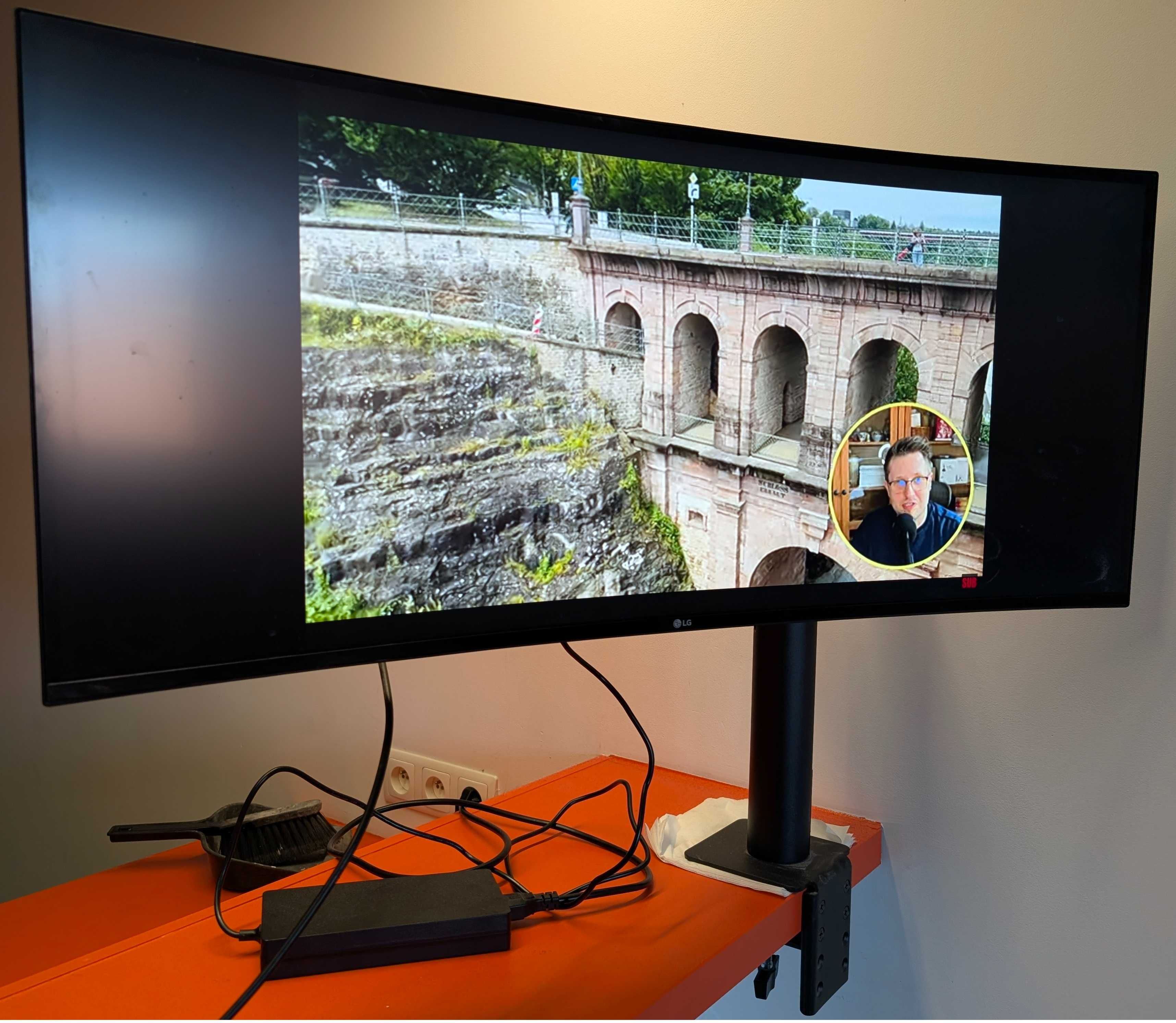 Monitor LG 34WP88C | 34” UltraWide QHD | USB-C | HDR10 | 75Hz| USB Hub