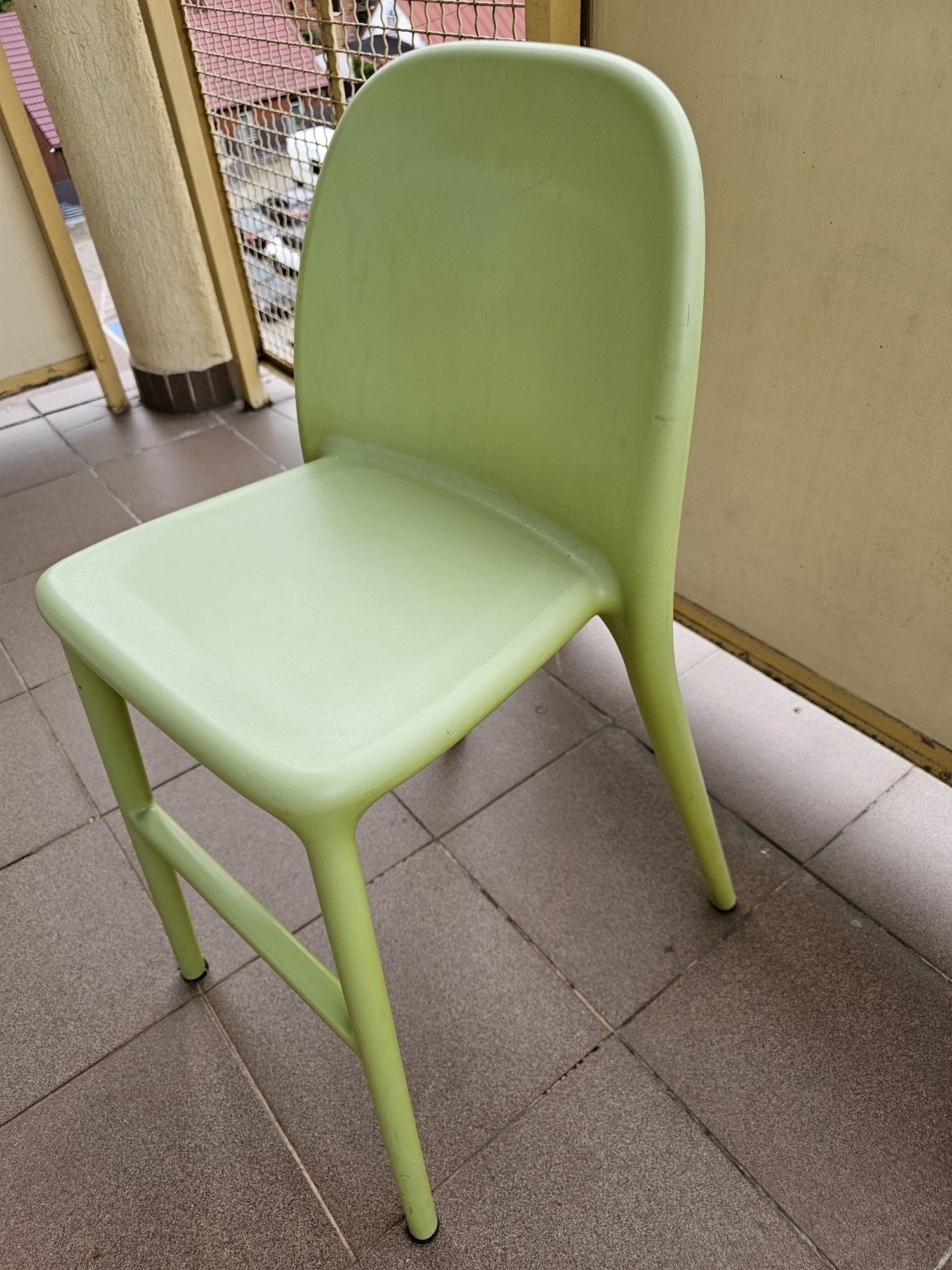 Ikea Urban dwa  krzesła dziecięce