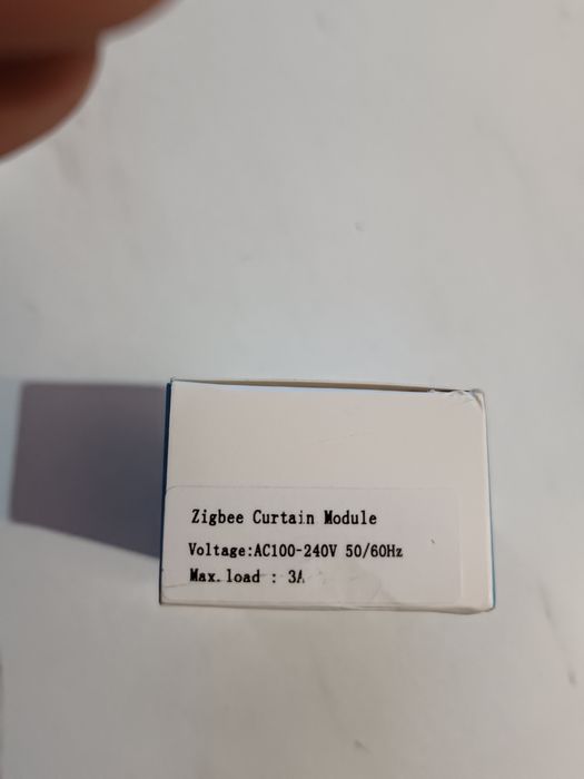 Mini interruptor inteligente sem fio para casa inteligente.