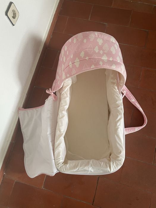 Alcofa de bébé rosa