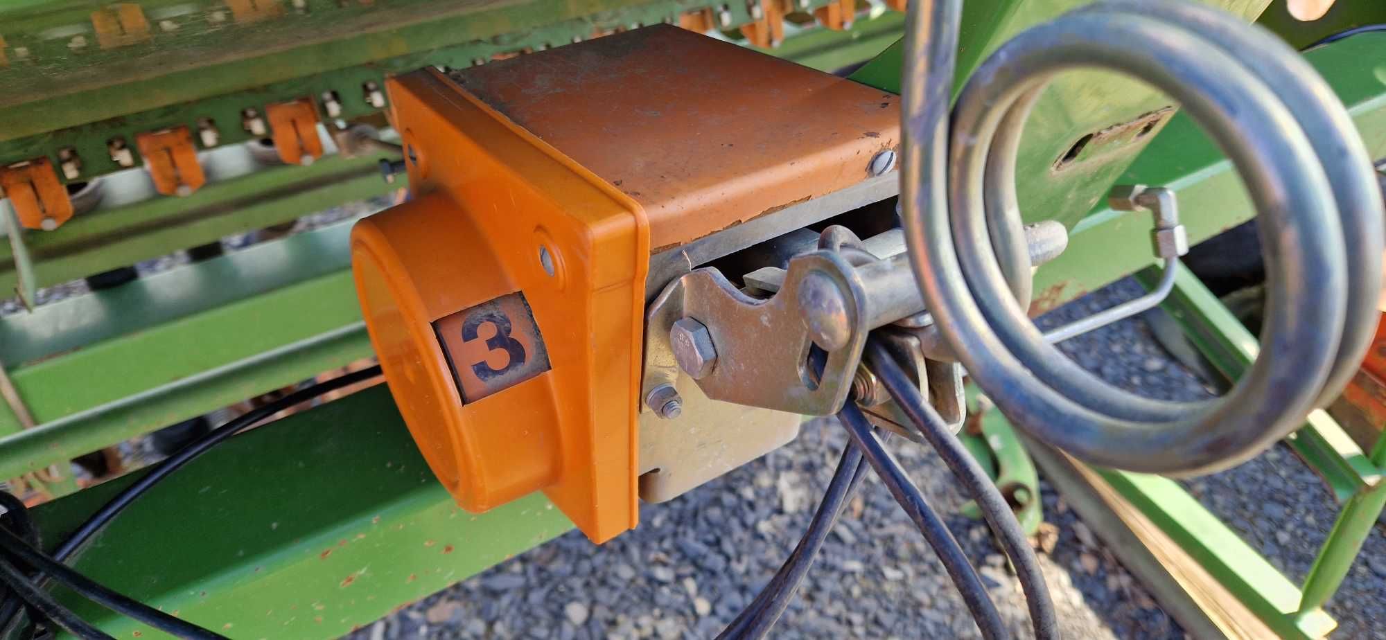 Ścieżki technologiczne hydrauliczne Amazone AD 302 D8 MD-8 RP ad 252