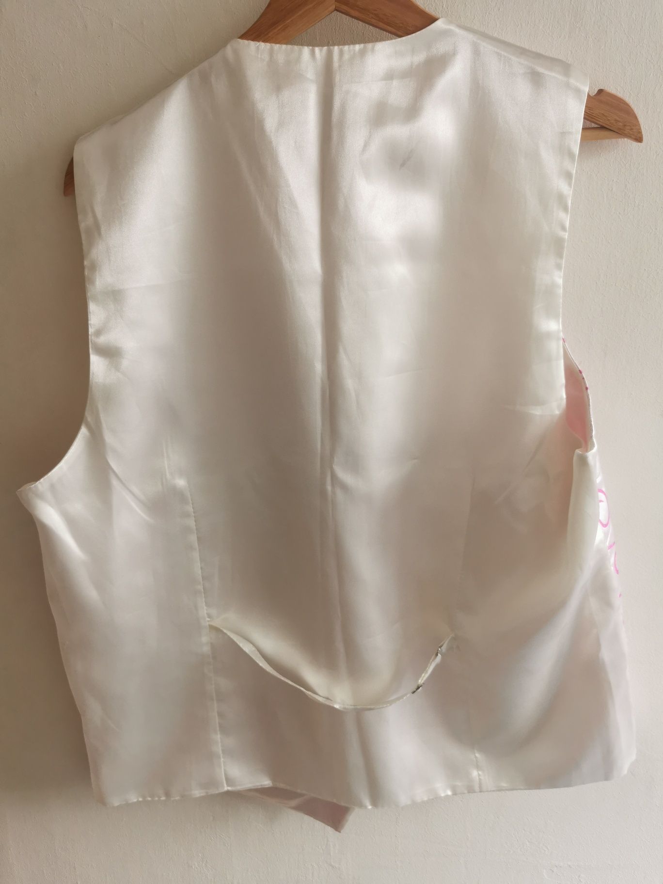 Elegancka kamizelka roz 42