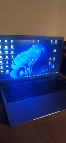 Laptop DELL LATITUDE 5521 i7 32gb RAM