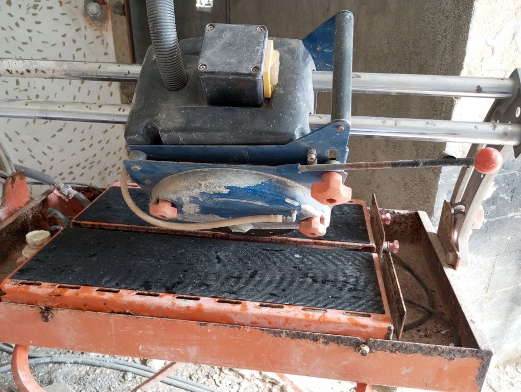 Vendo máquina Rubi