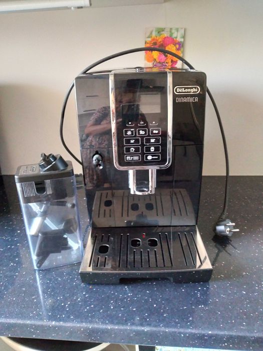 Ekspres do kawy  automatyczny  DELONGHI DINAMICA ECAM 350.55B