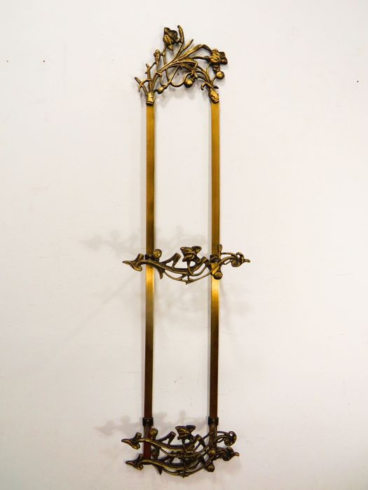 Suporte para pratos.