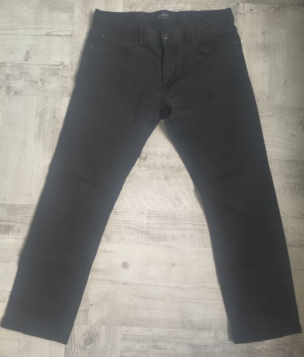 Spodnie jeansowe czarne