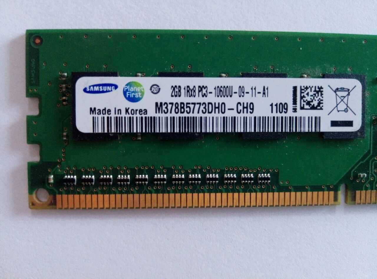 Оперативна пам'ять Samsung DDR3-1333 2Gb PC3-10600 (M378B5773DH0-CH9)