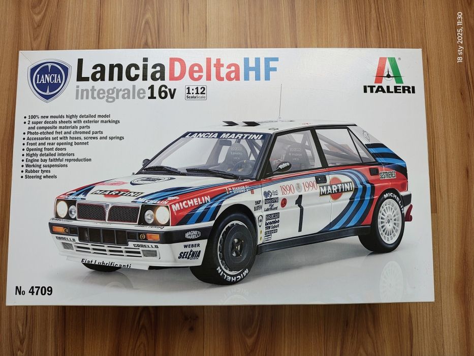 Lancia Delta HF integral 16v italeri 1:12i