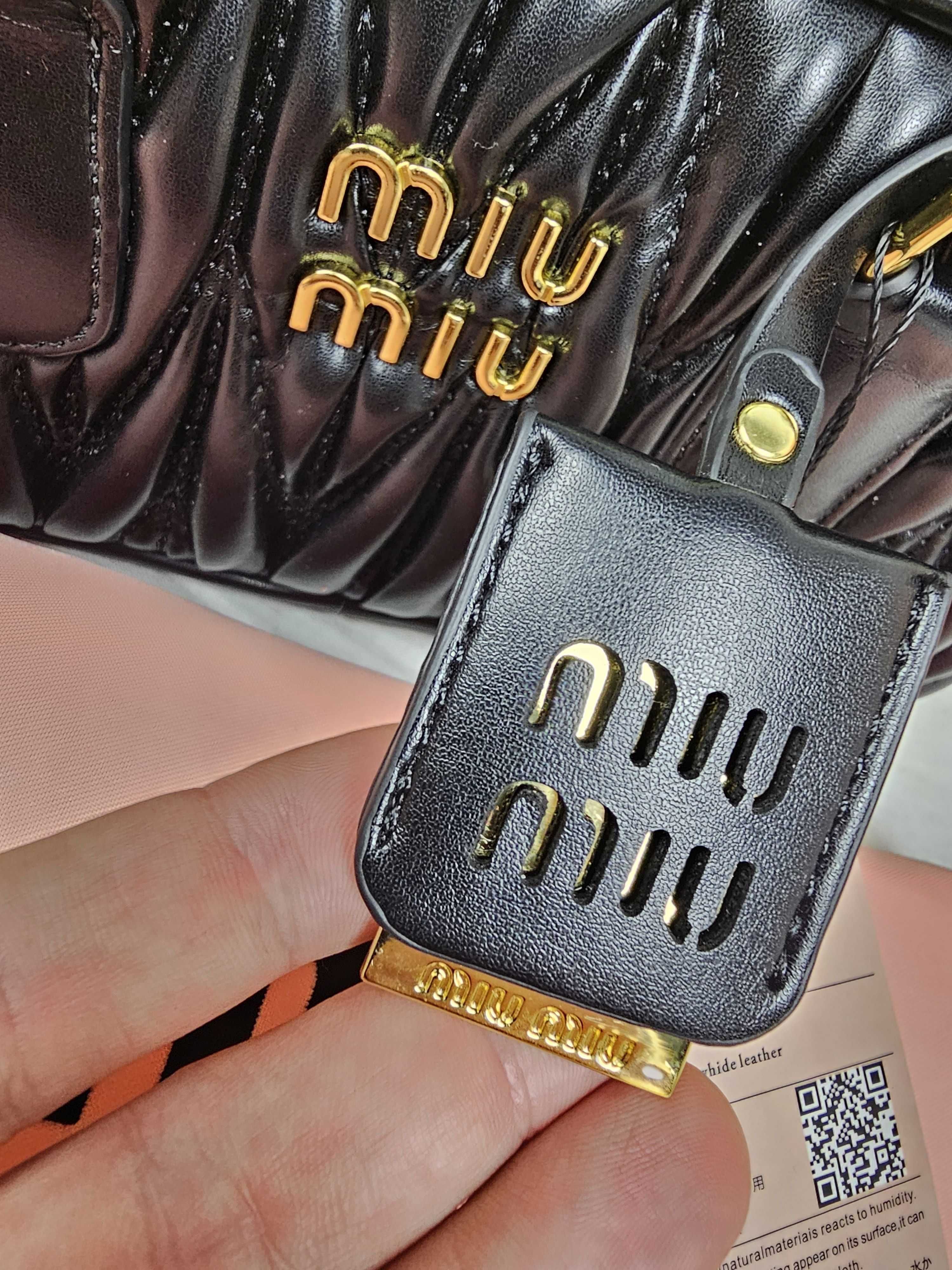 Torba damska miu miu torebka czarna kuferek