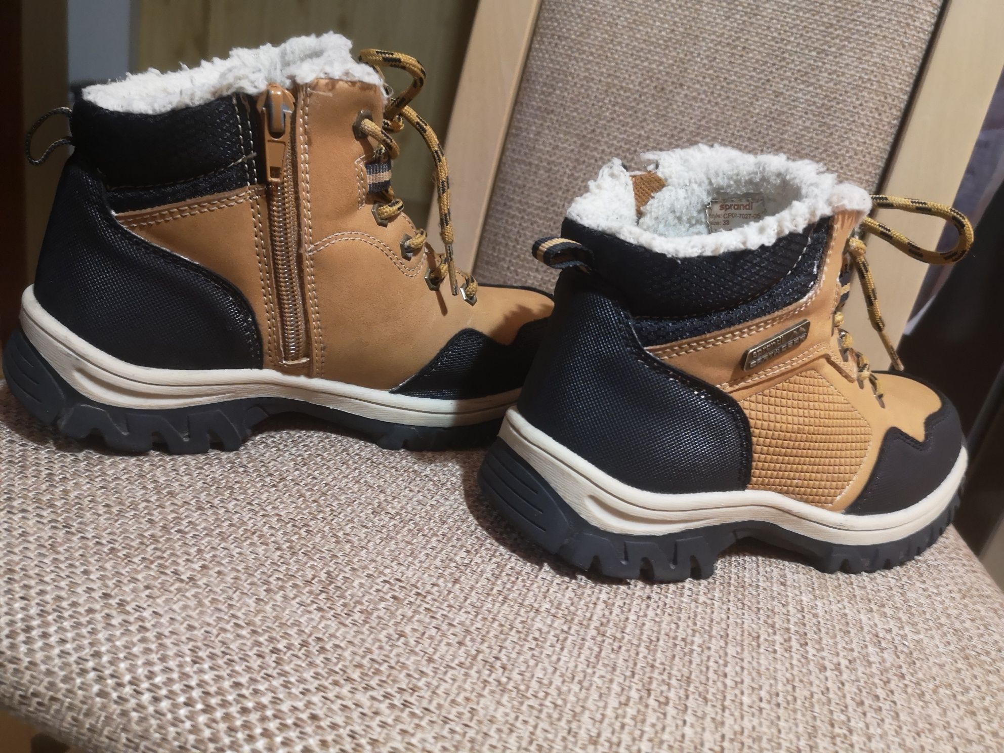 Buty zimowe sprindi r. 33