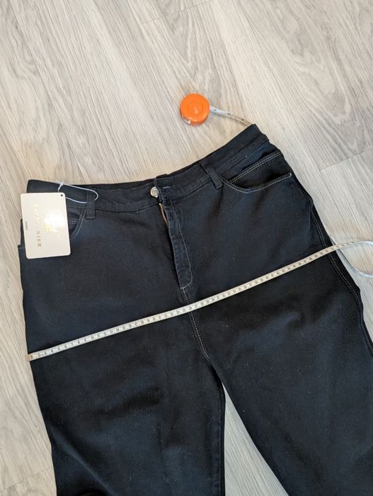 Nowe czarne jeansy rozmiar 32 81cm Lafei Nier