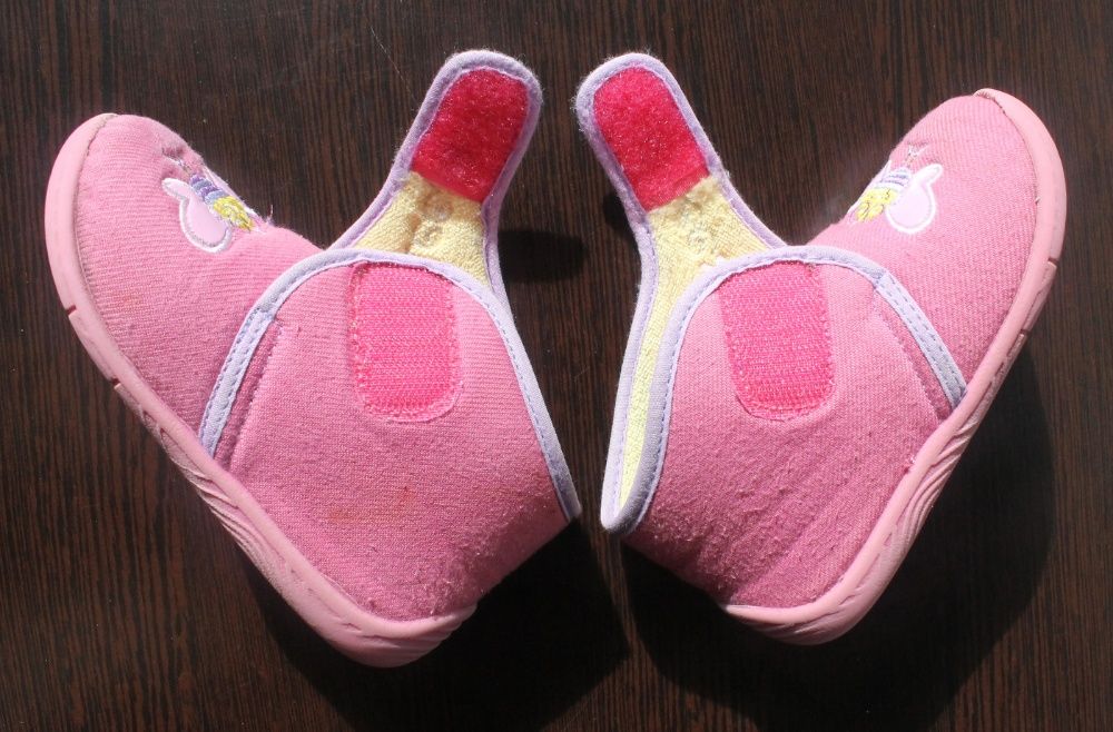 Pantufas / chinelos rosa tipo bota tamanho 27 da Flex Zone da Chicco