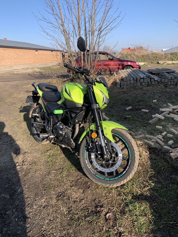 Продається SR 200 дуже хороший стан