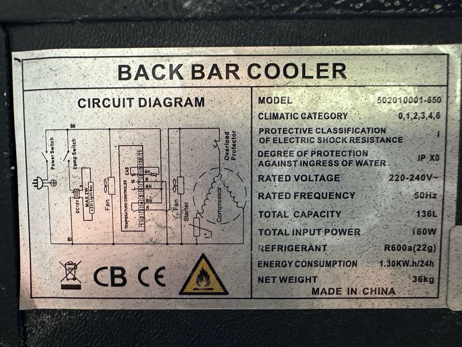 Chłodziarka lodówka pod blat na bar 85 cm 136 l
