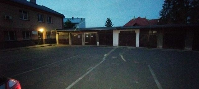Garaż do wynajęcia Cieszyn ul Bielska