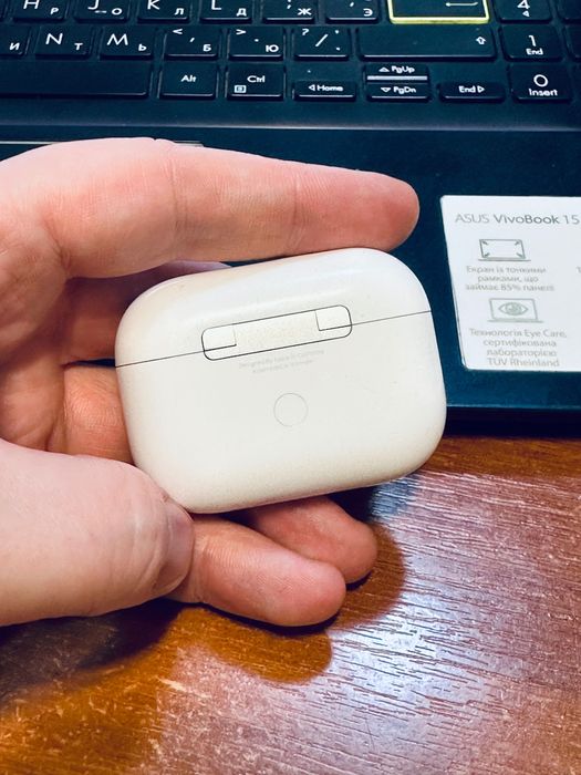 Apple AirPods Pro читайте опис