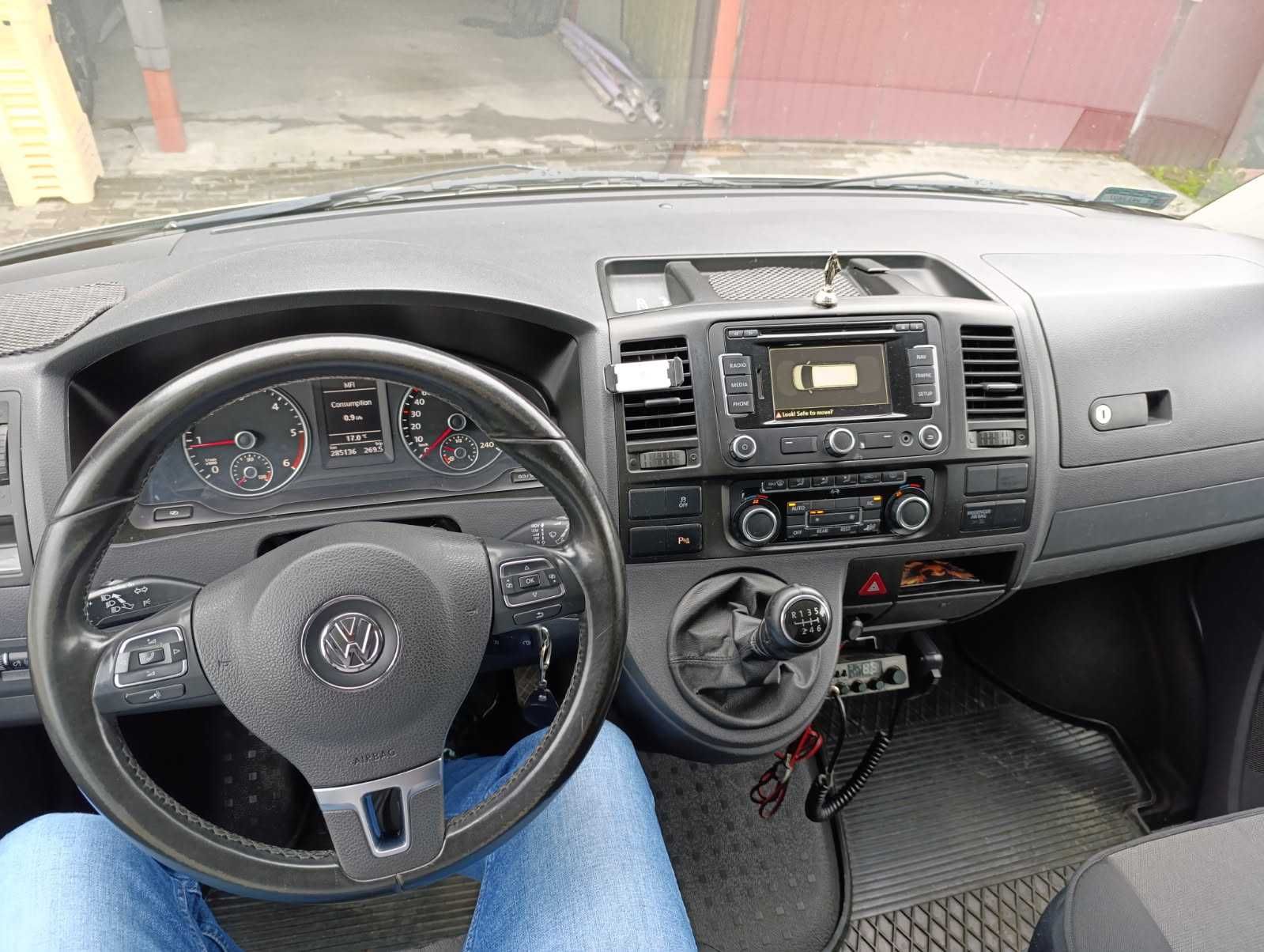 VW T5 Caravelle piękny stan od I właściciela Salon PL