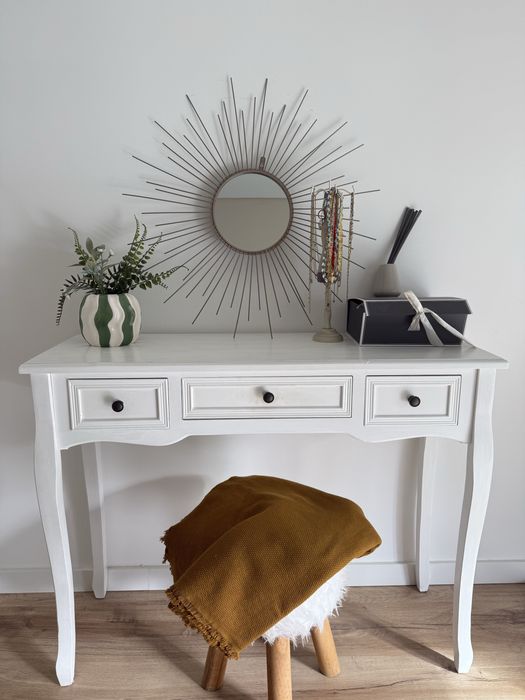 Aparador / secretaria branca