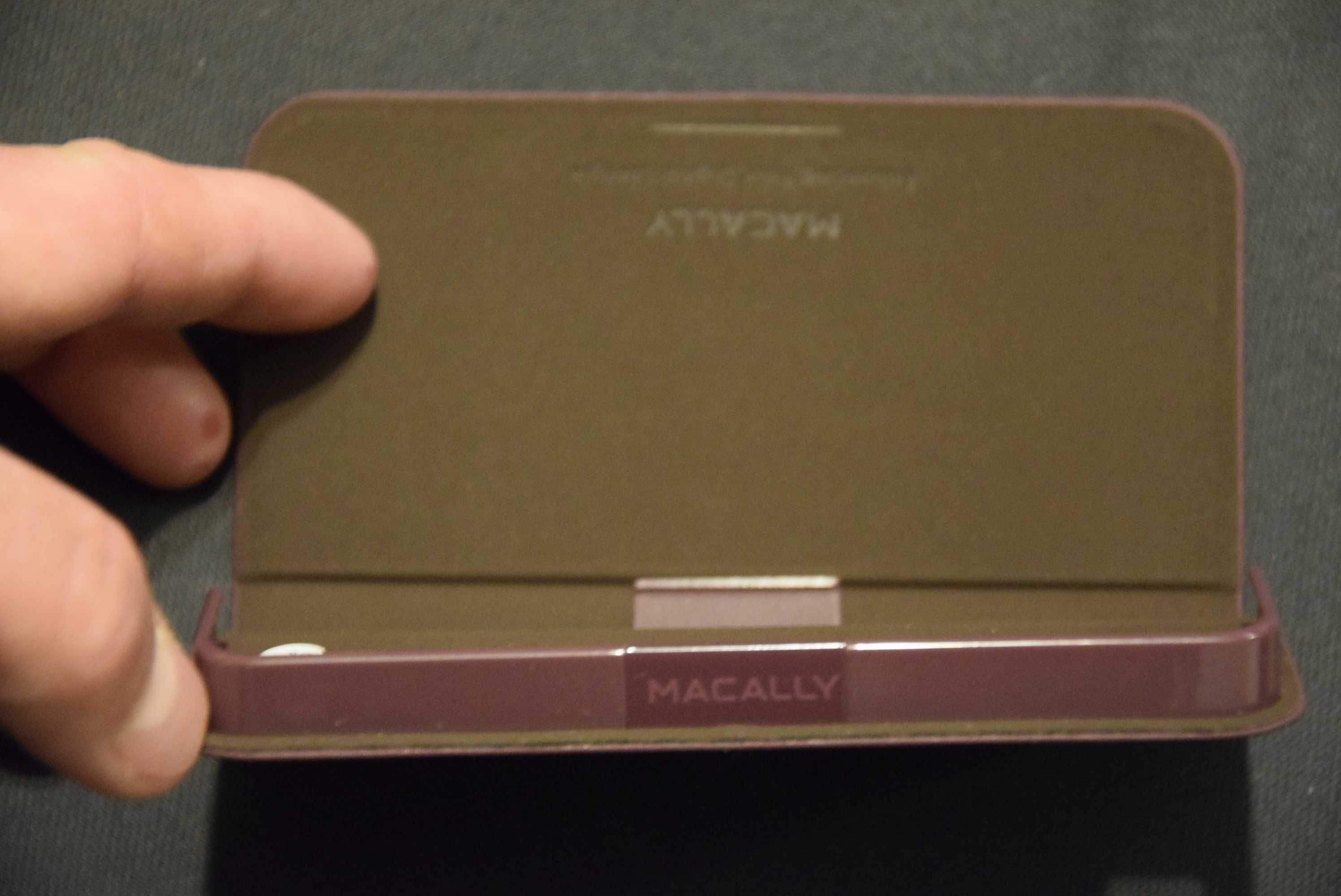Etui z klapką IPhone 5c MACALLY SlimCover , brązowy .