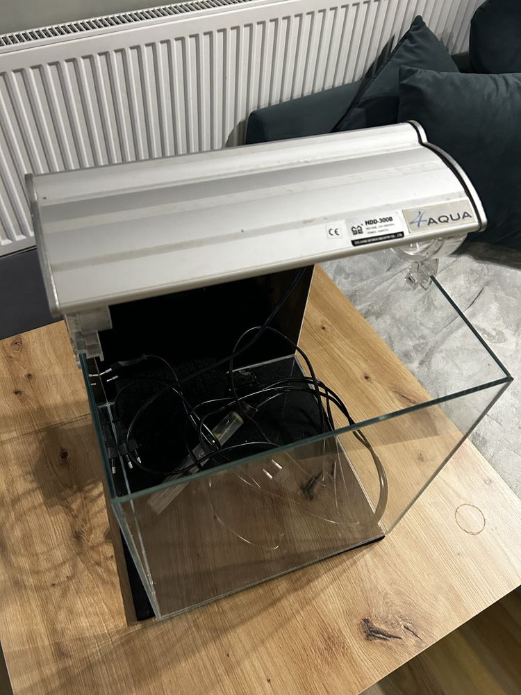 Akwarium kostka 30l z osprzetem