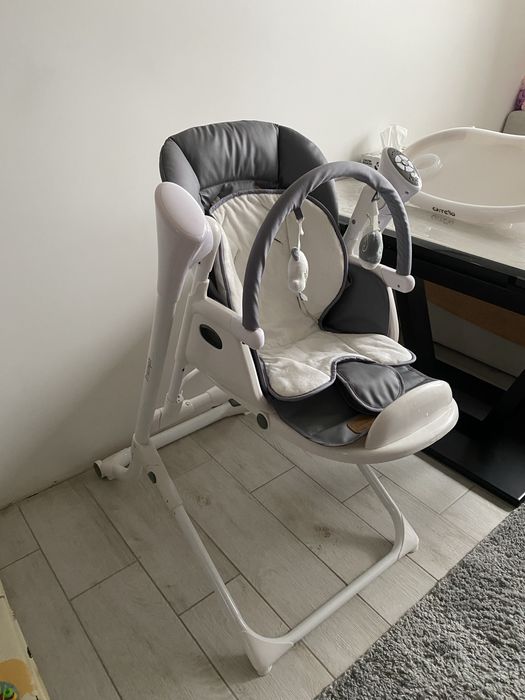 Стільчик- гойдалка Carrello triumph 3 в 1