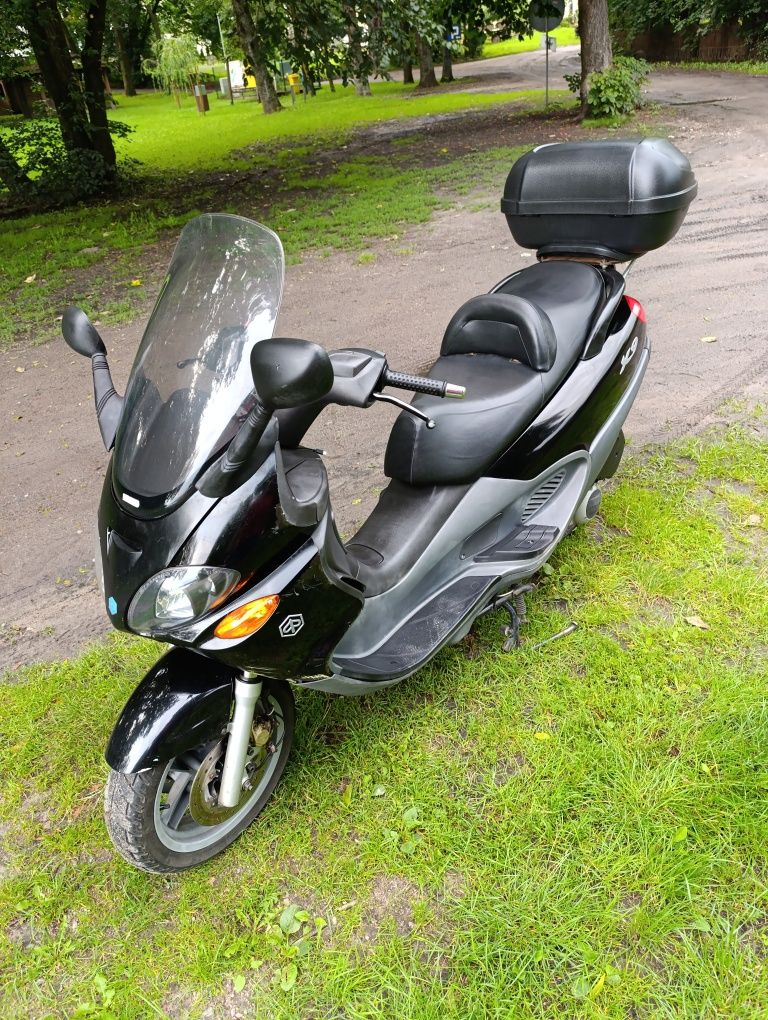 Sprzedam PIAGGIO X9 125cc