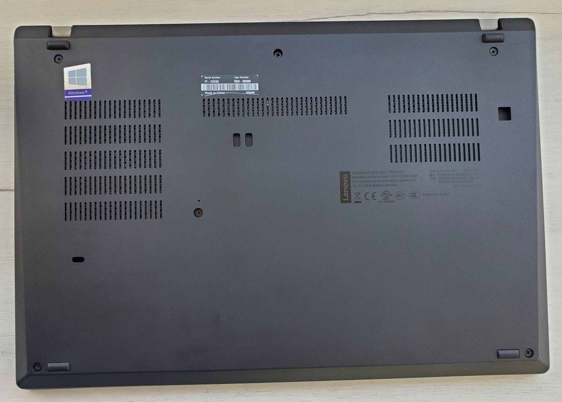 Lenovo ThinkPad T490 8/256 M.2 NVMe Windows 11 FullHD IPS i5-8365U