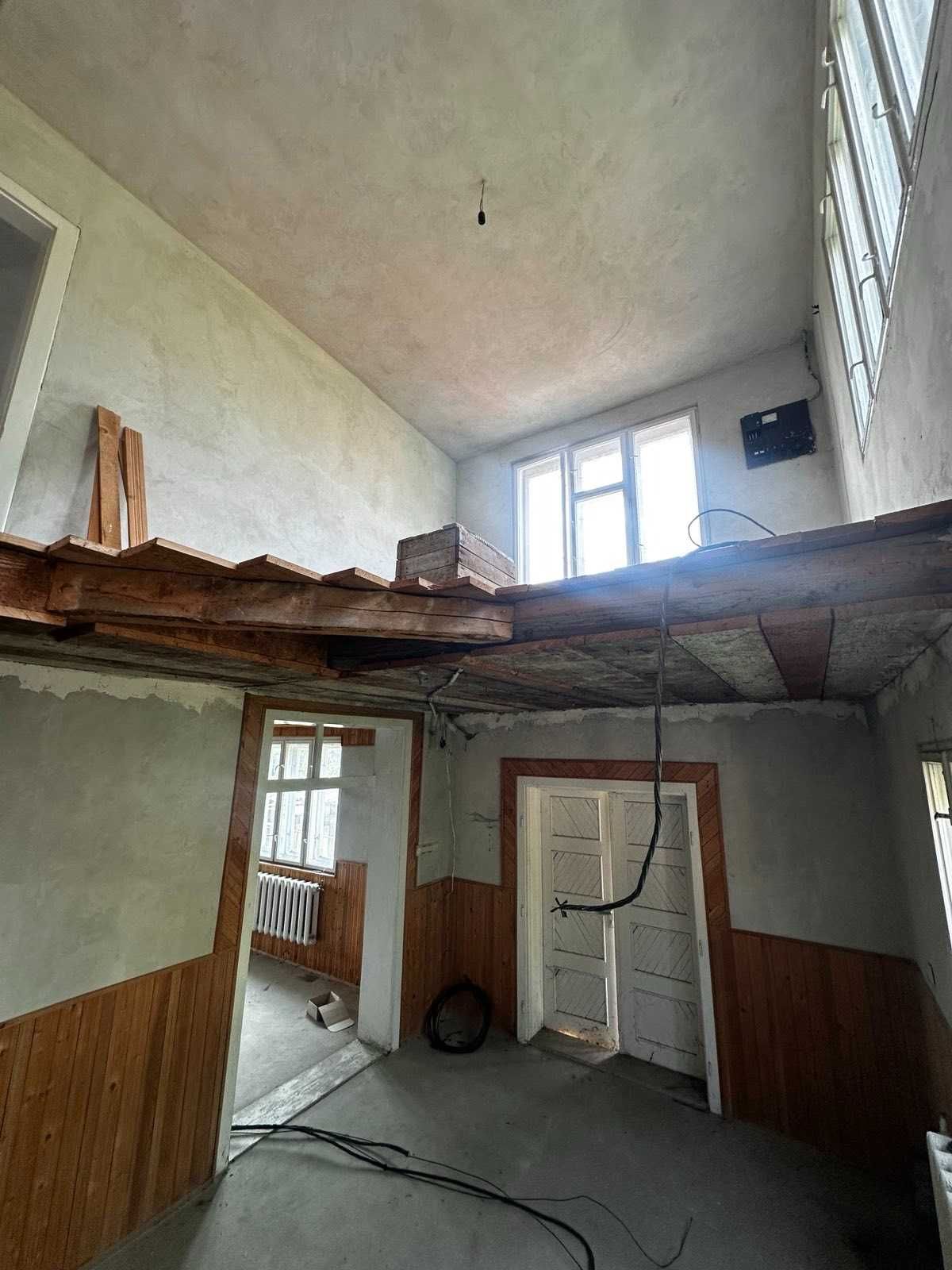 Продається будинок в смт. Буштино
