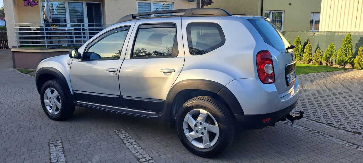 Bardzo ładna Dacia Duster 1.6 GAZ