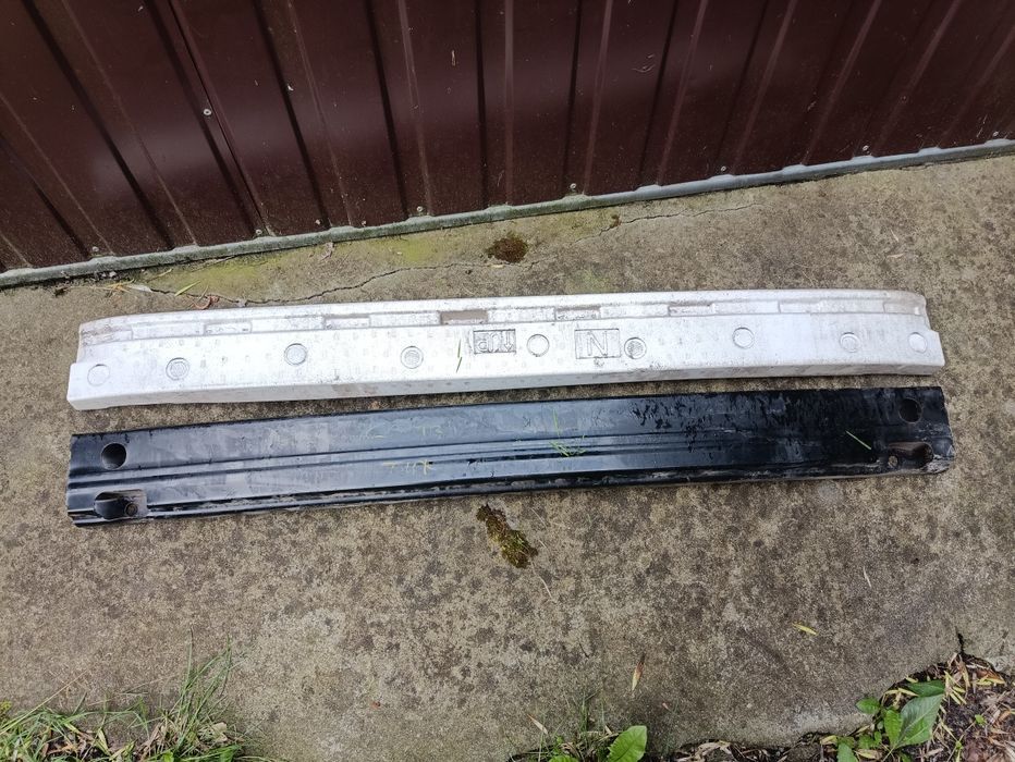 Toyota camry VIII belka absorber odbój zderzaka tylnego tył orginał wy