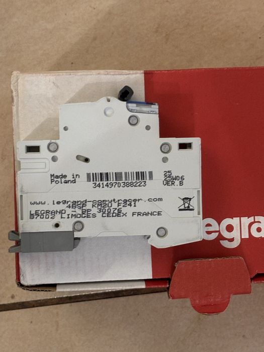 Bezpiecznik C10 (dostepne 10 sztuk) nowe Legrand